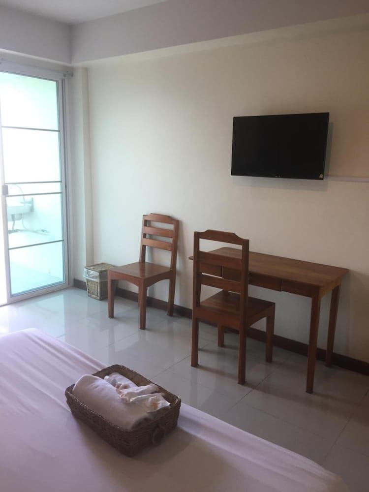 Grand Lopburi Hotell Exteriör bild